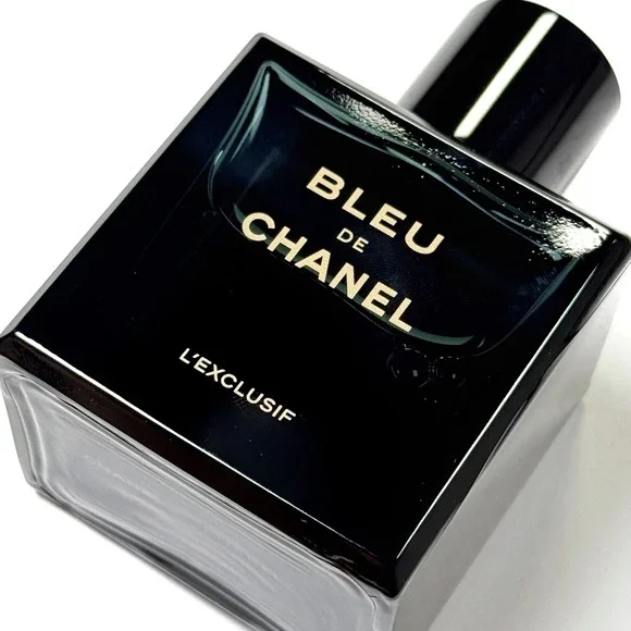 Chanel Bleu de Chanel L'Exclusif Parfum for Men 60ml 2 Fl Oz - Picture 4 of 4